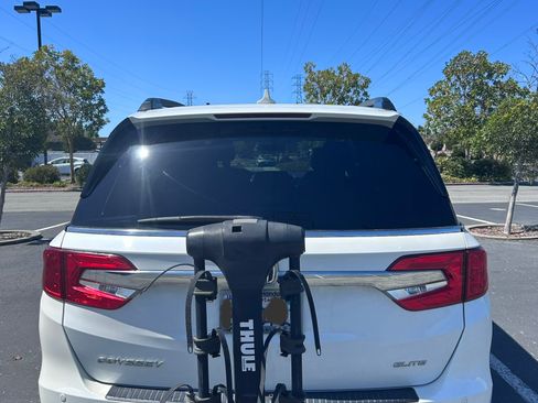 Used 2019 Honda Odyssey Elite image 11