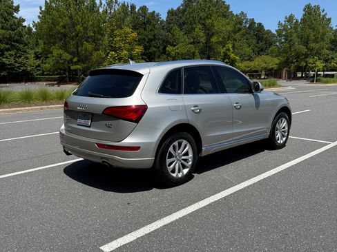 Used 2013 Audi Q5 2.0T Premium Plus w/ Premium Plus Pkg AWD/4WD image 6