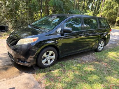 Used 2012 Toyota Sienna