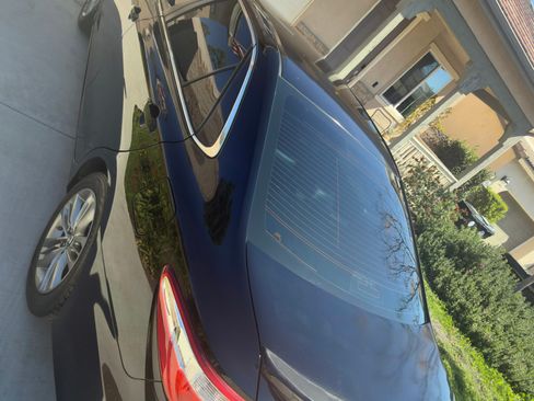 Used 2016 Toyota Camry SE image 6