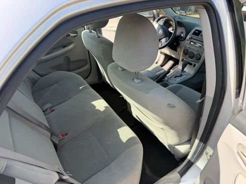 Used 2011 Toyota Corolla LE FWD image 8