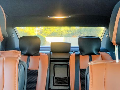 Used 2014 Mercedes-Benz E 350 Sedan image 19