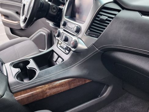 Used 2018 Chevrolet Tahoe LS image 5