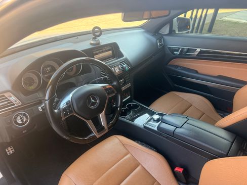 Used 2015 Mercedes-Benz E 400 4MATIC Coupe image 2