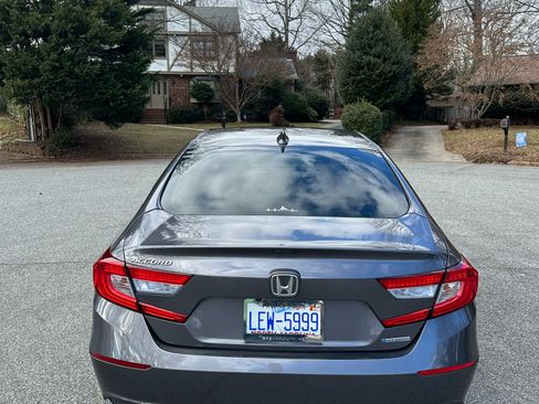 Used 2020 Honda Accord Hybrid image 4