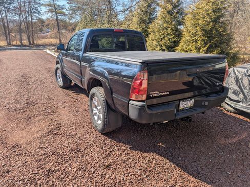 Used 2005 Toyota Tacoma 4x4 Access Cab image 10