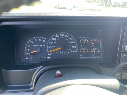 Used 1998 Chevrolet Silverado 1500 4x4 Extended Cab w/ Preferred Equipment Group 2 image 13