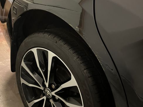 Used 2017 Toyota Corolla SE image 13