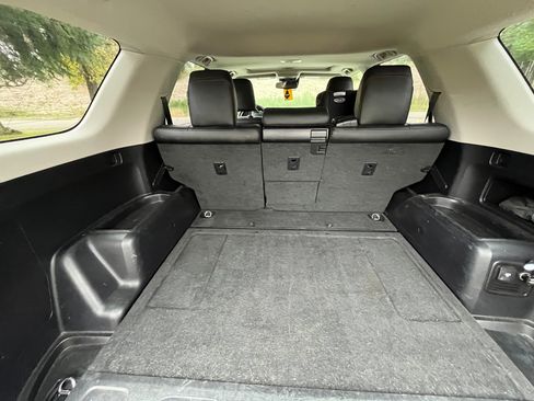 Used 2021 Toyota 4Runner TRD Off-Road Premium w/ Moonroof Package image 27