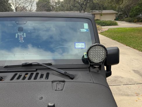 Used 2013 Jeep Wrangler Unlimited Sport image 27