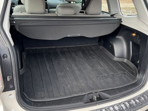 Used 2018 Subaru Forester 2.5i w/ Alloy Wheel Package image 20