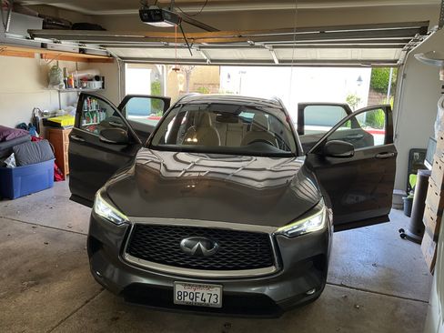 Used 2020 INFINITI QX50 Luxe image 2