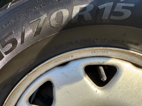 Used 1999 Honda CR-V LX image 14