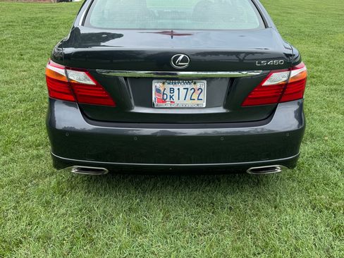 Used 2011 Lexus LS 460 w/ Touring Edition RWD image 6