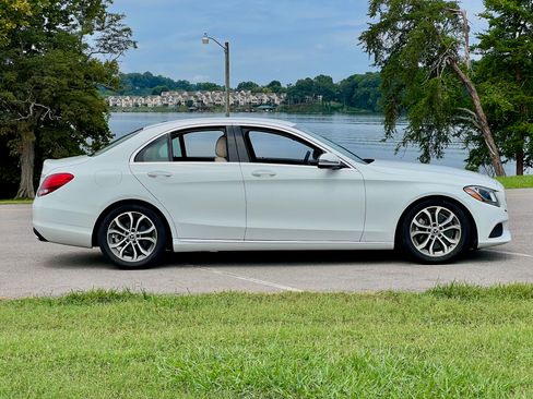 Used 2017 Mercedes-Benz C 300 Sedan image 8