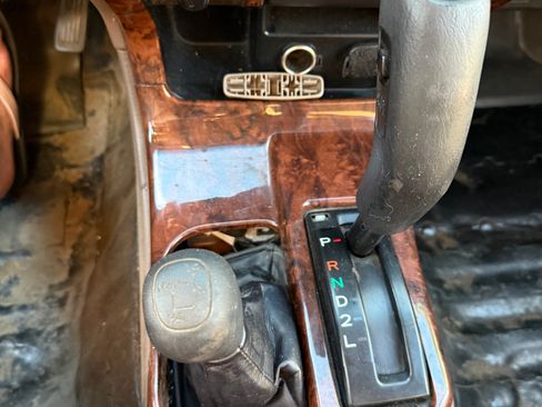 Used 2000 Toyota 4Runner Limited AWD/4WD image 8