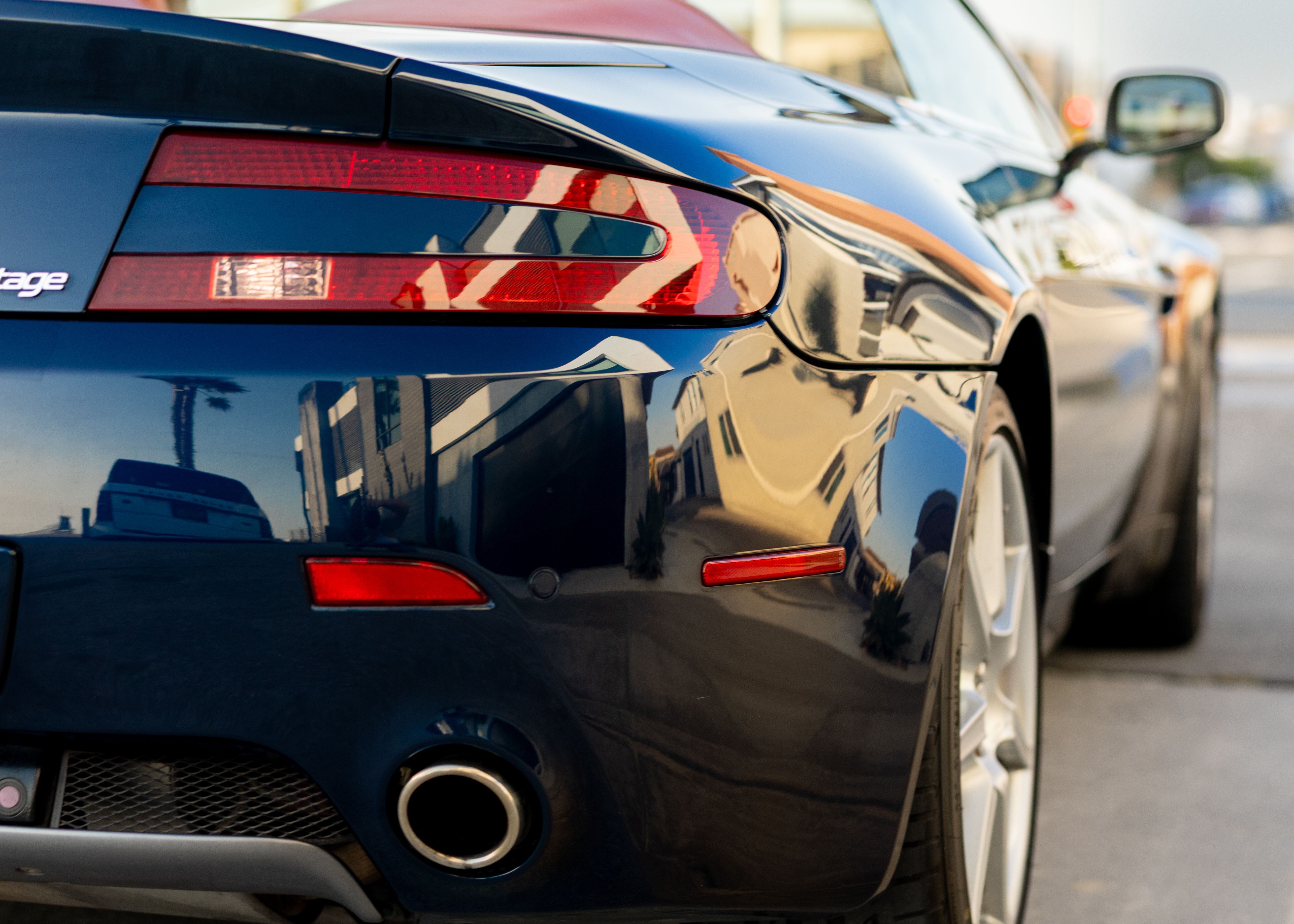 Used 2007 Aston Martin V8 Vantage Roadster RWD image 20