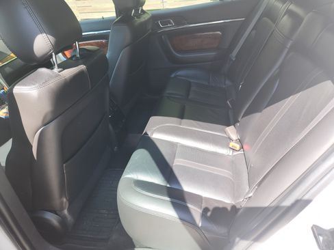 Used 2016 Lincoln MKS AWD w/ Equipment Group 201A image 12