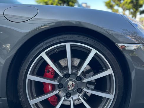Used 2013 Porsche 911 Carrera S RWD image 17