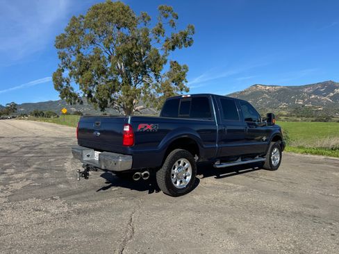 Used 2015 Ford F250 Lariat w/ Lariat Ultimate Package image 16