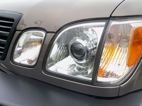 Used 2000 Lexus LX 470 4WD image 27