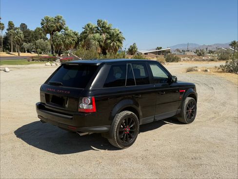 Used 2013 Land Rover Range Rover Sport Supercharged AWD/4WD image 4