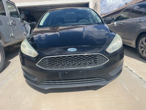 Used 2016 Ford Focus S FWD image 4