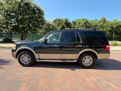 Used 2014 Ford Expedition XLT w/ Equipment Group 202A