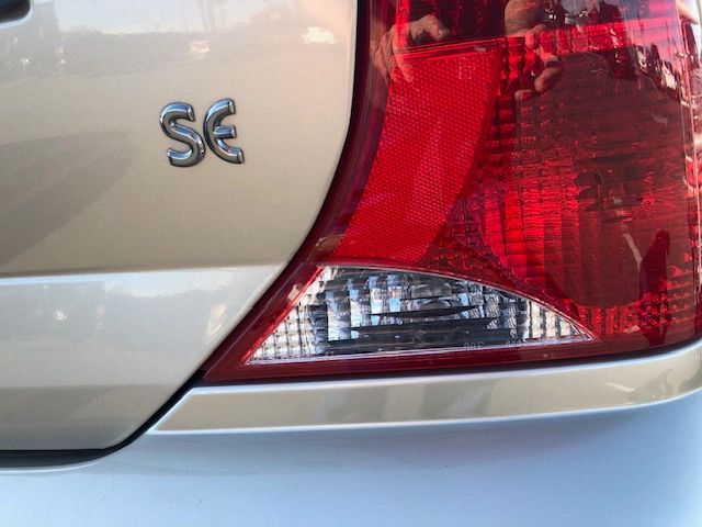 Used 2002 Ford Focus SE FWD image 10