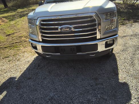 Used 2015 Ford F150 XLT w/ Equipment Group 302A Luxury image 7