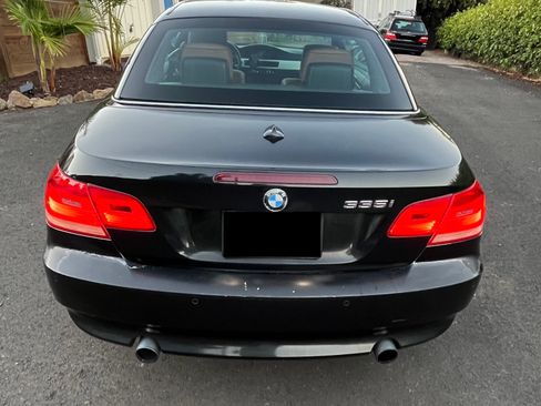 Used 2008 BMW 335i Convertible image 8