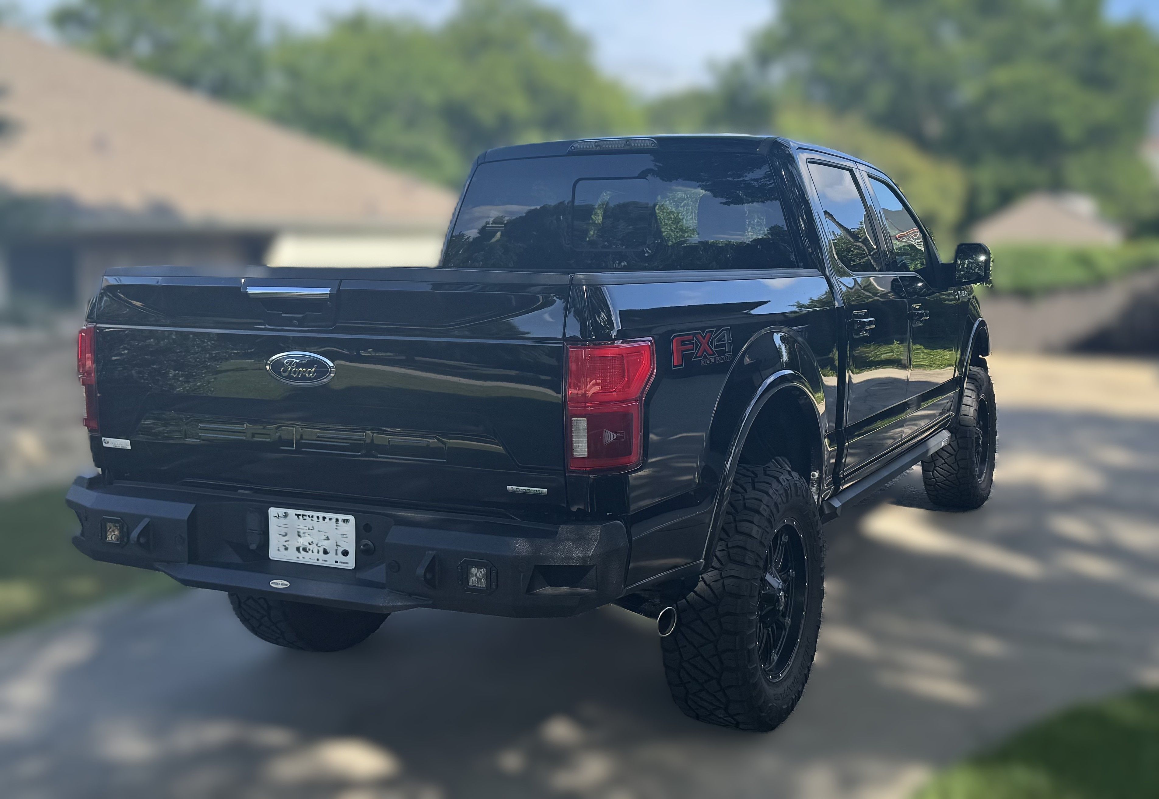 Used 2018 Ford F150 Lariat AWD/4WD image 6