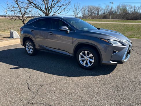 Used 2016 Lexus RX 350 FWD w/ Premium Package image 2