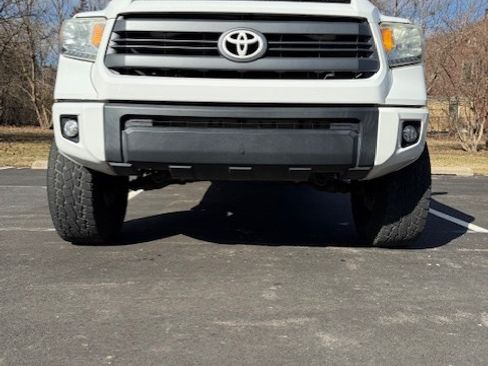 Used 2014 Toyota Tundra SR5 image 11