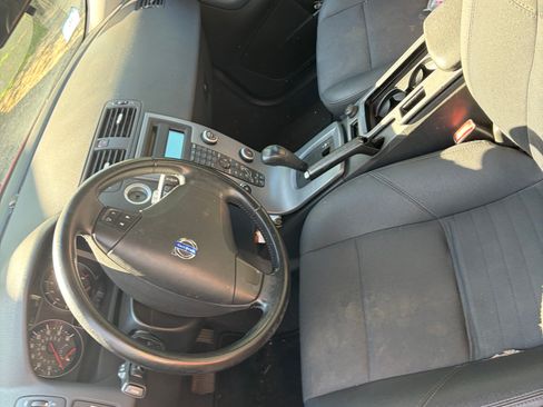 Used 2009 Volvo C30 FWD image 16