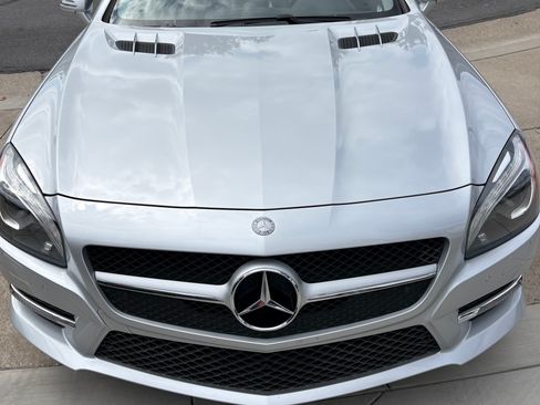 Used 2014 Mercedes-Benz SL 550 image 5