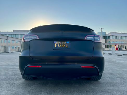 Used 2022 Tesla Model Y Performance image 8