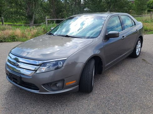 Used 2012 Ford Fusion SE image 1
