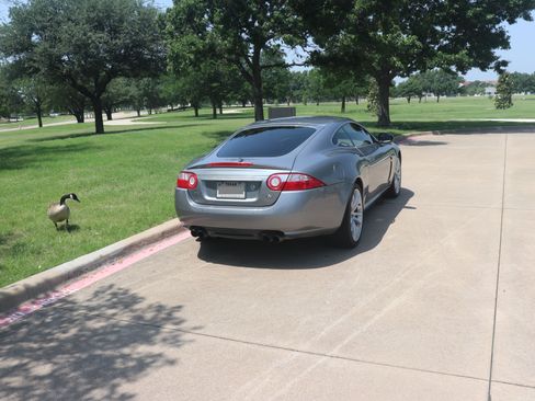 Used 2008 Jaguar XKR R image 4