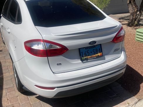 Used 2019 Ford Fiesta SE w/ Equipment Group 201A FWD image 4