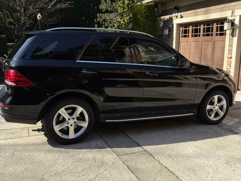 Used 2016 Mercedes-Benz GLE 350 350 4MATIC Sport Utility 4D image 17