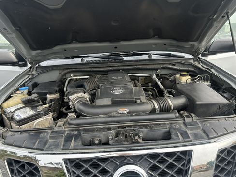 Used 2016 Nissan Frontier SV image 11