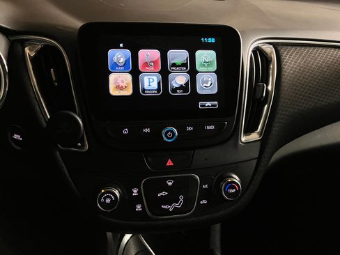 Used 2016 Chevrolet Malibu LT image 16