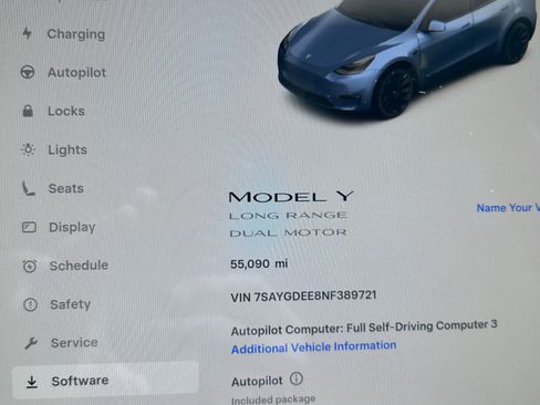 Used 2022 Tesla Model Y Long Range image 14