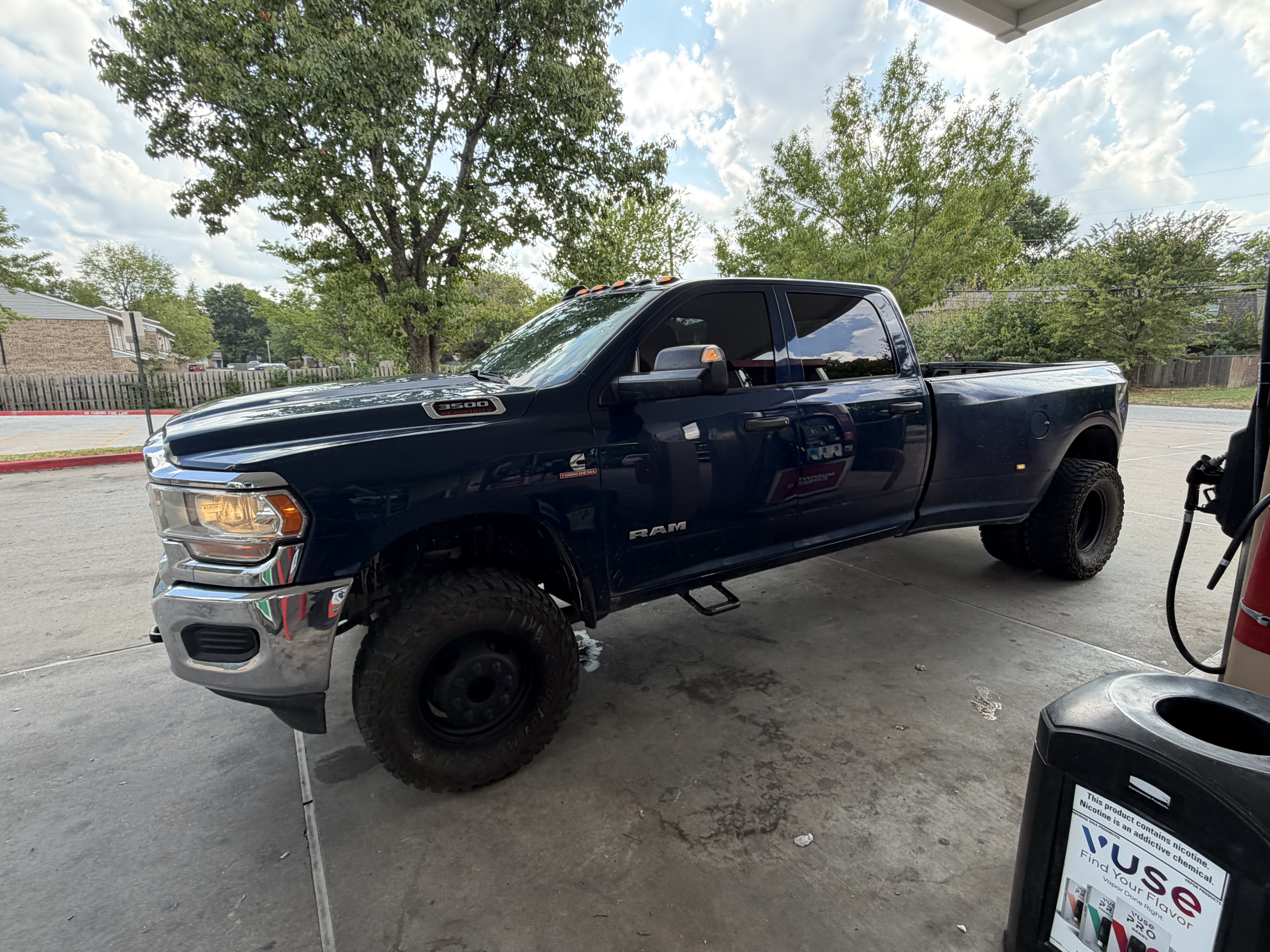 Used 2020 RAM 3500 Tradesman AWD/4WD image 2