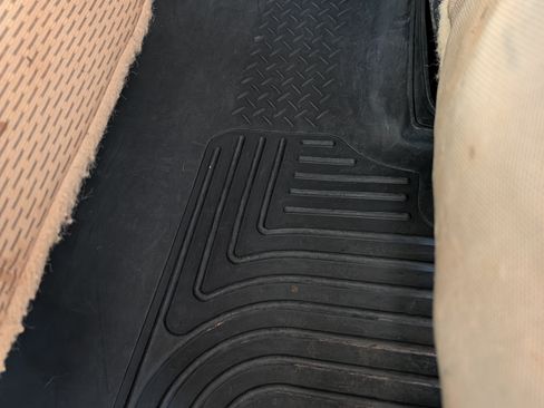 Used 2015 Ford F150 XLT w/ Equipment Group 301A Mid image 9