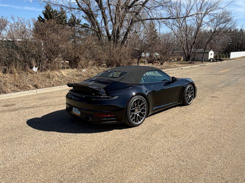 Used 2022 Porsche 911 Carrera S image 17