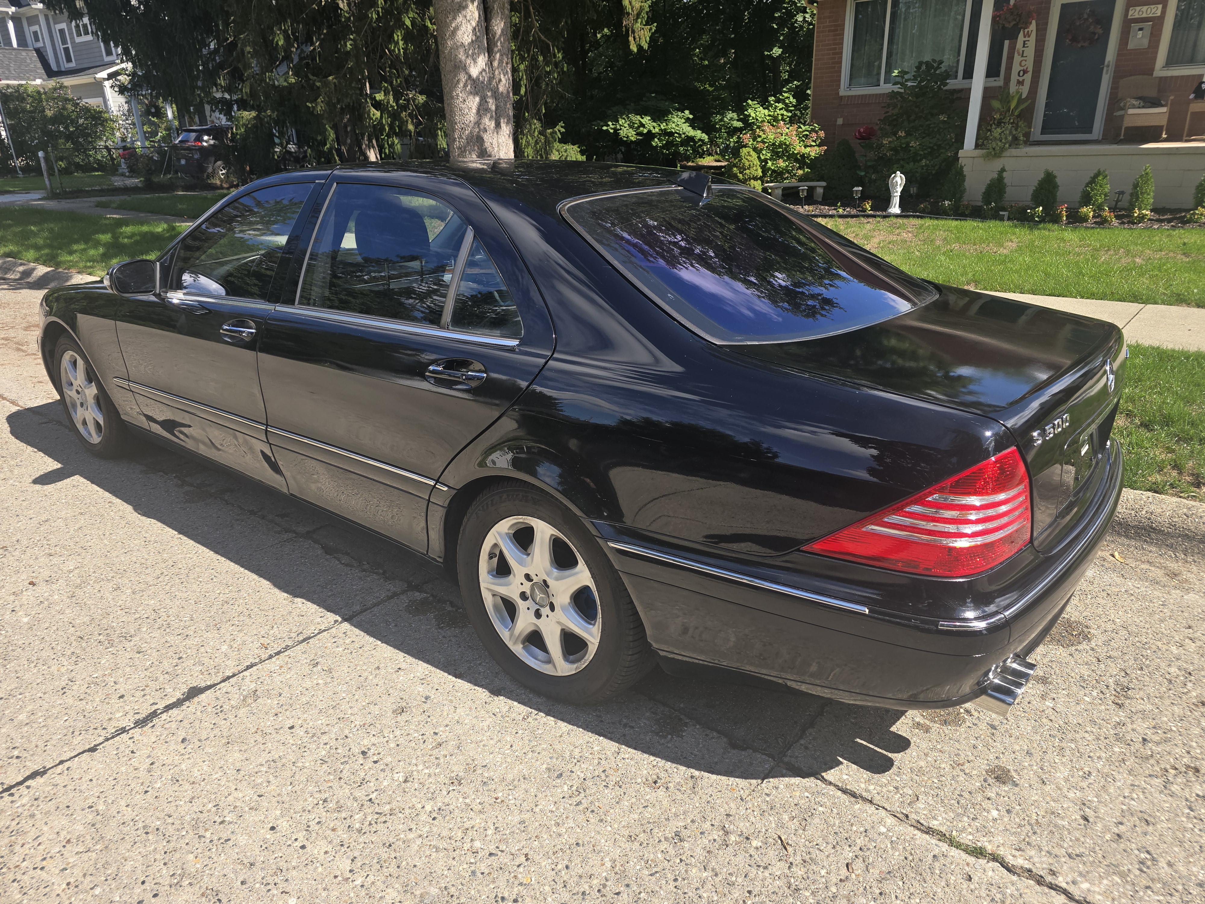 Used 2005 Mercedes-Benz S 500 4MATIC image 4