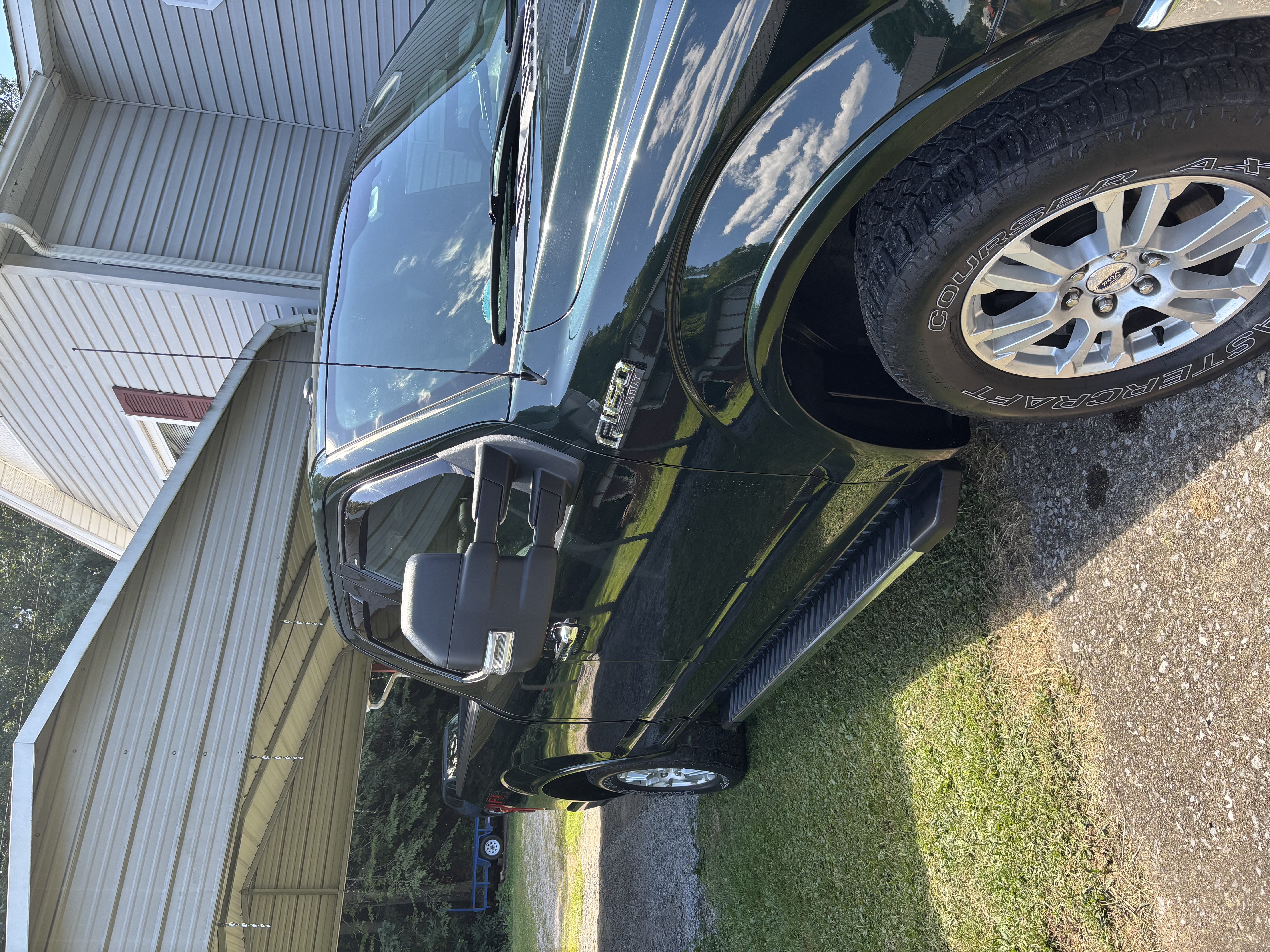 Used 2015 Ford F150 Lariat w/ Equipment Group 501A Mid AWD/4WD image 12