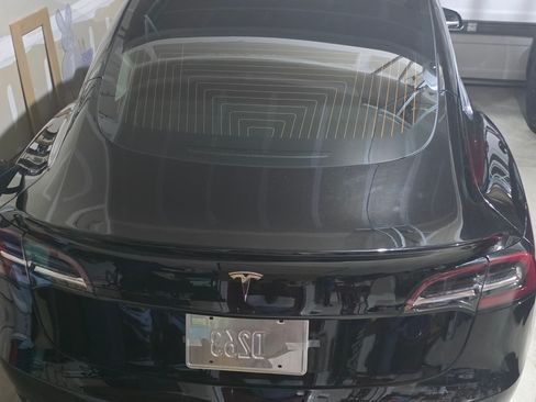 Used 2020 Tesla Model 3 Standard Range Plus image 14